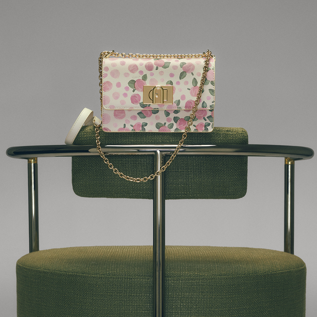 Nove Furla torbe su inspirisane italijanskim letom: Ove modele dodajemo na wish listu 12 Furla 1927 1
