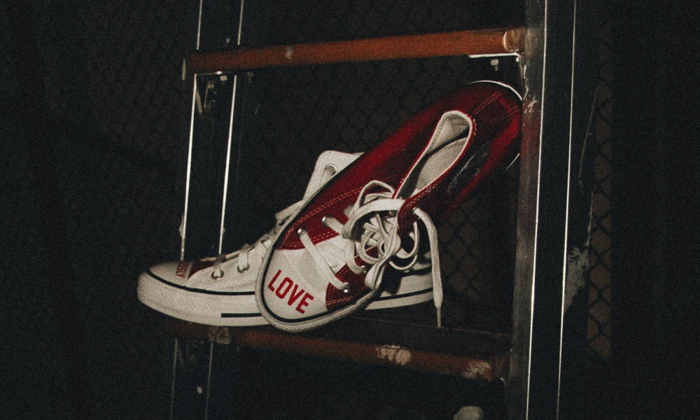 https://buro247.rs/wp-content/uploads/2020/02/converse_cover.jpg