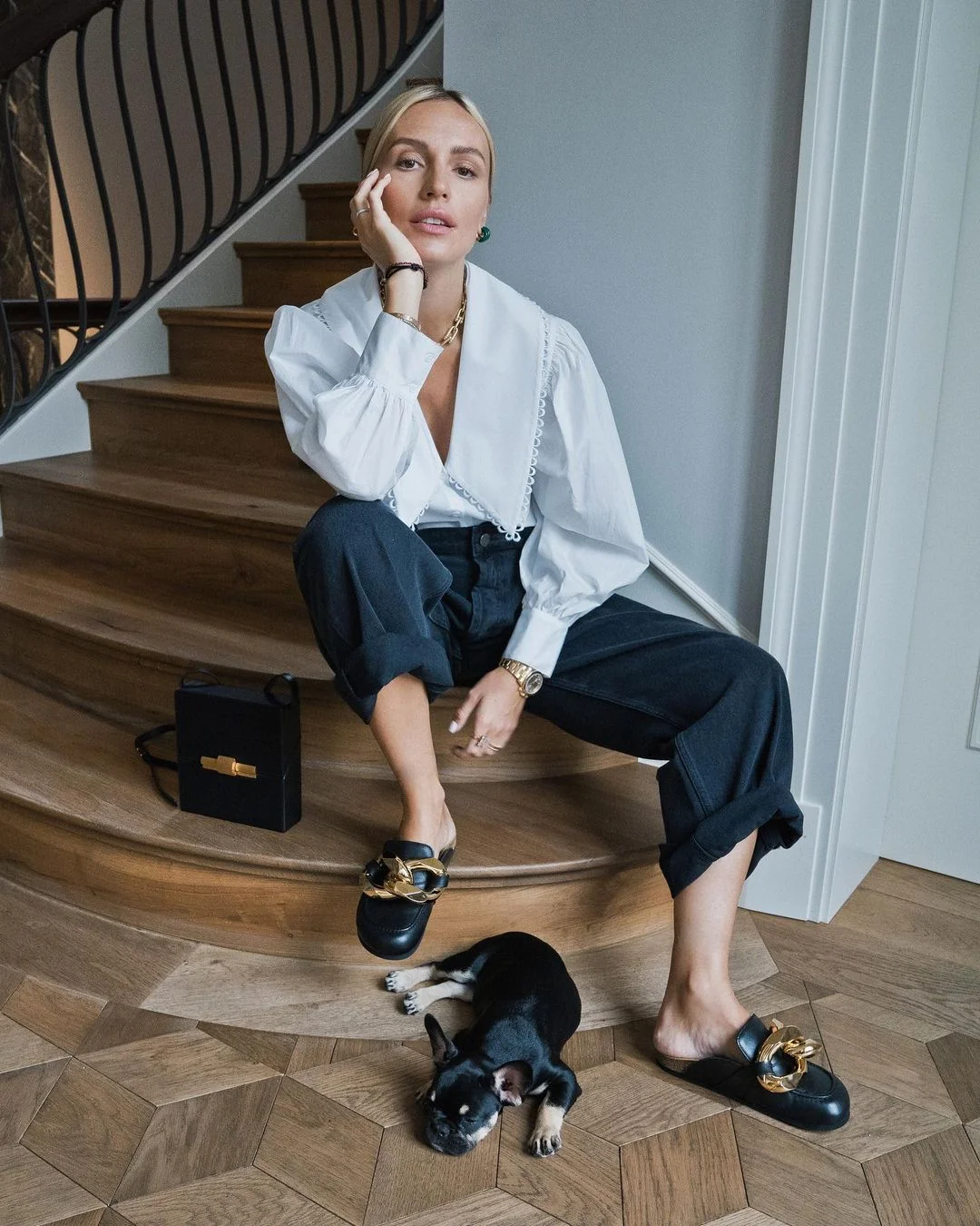 Kako da nosite farmerke? Sa visoko podvrnutim nogavicama 8 https://buro247.rs/wp-content/uploads/2020/10/1602837748726652.jpg