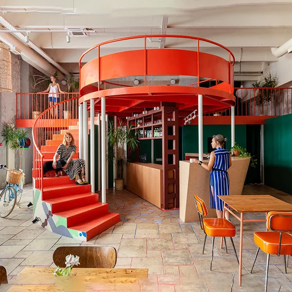 devedesete enterijer square