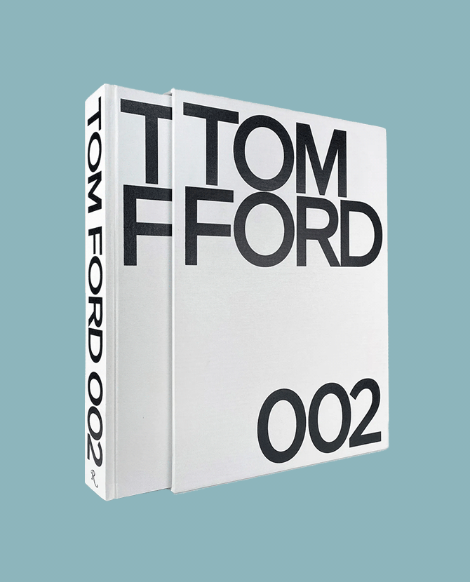 https://buro247.rs/wp-content/uploads/2021/11/tomfordcover.gif