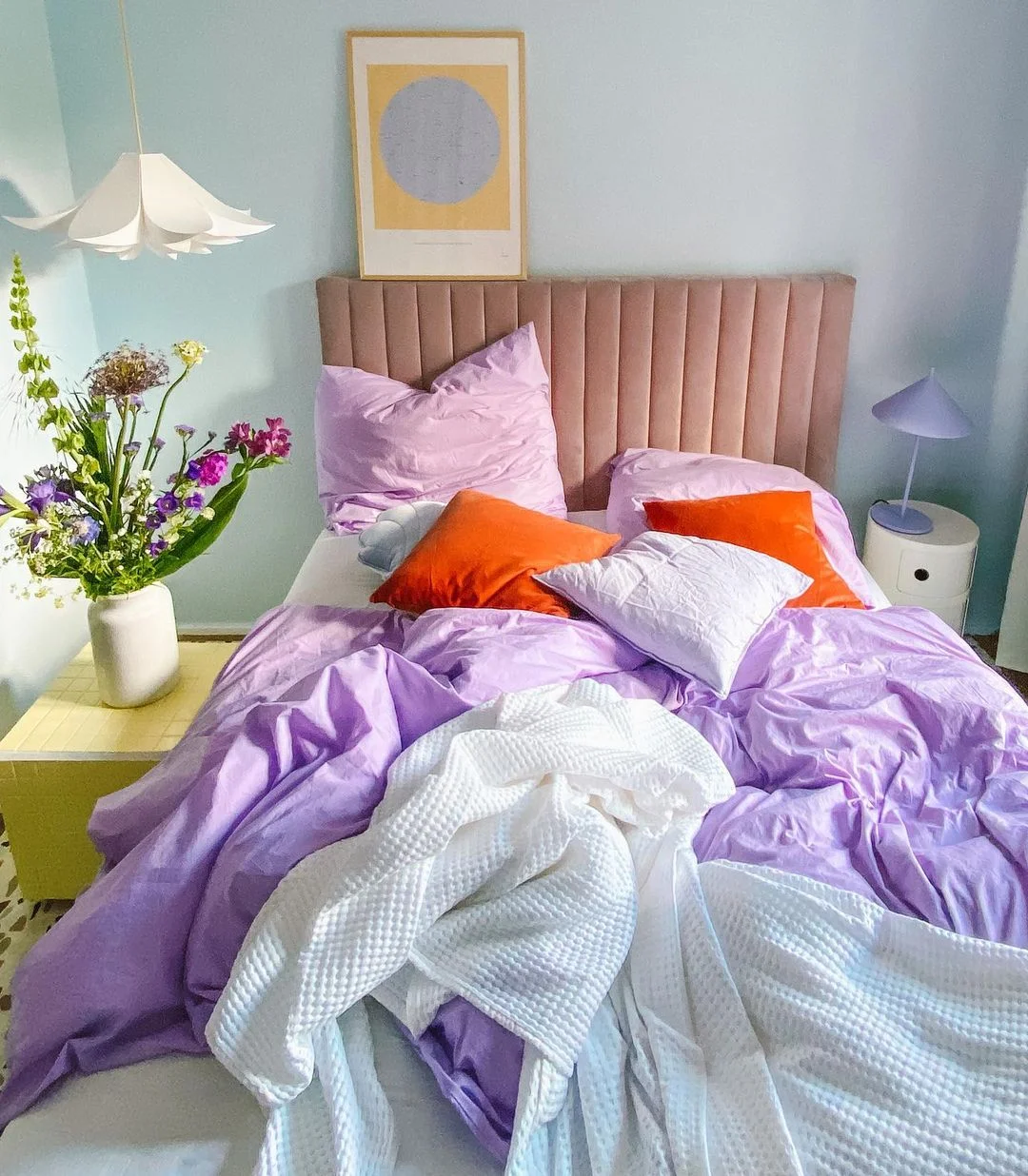 Šta kažete na plafon u boji? Ovaj enterijer će vas inspirisati na taj korak 12 https://buro247.rs/wp-content/uploads/2022/01/1642431152095068.jpg