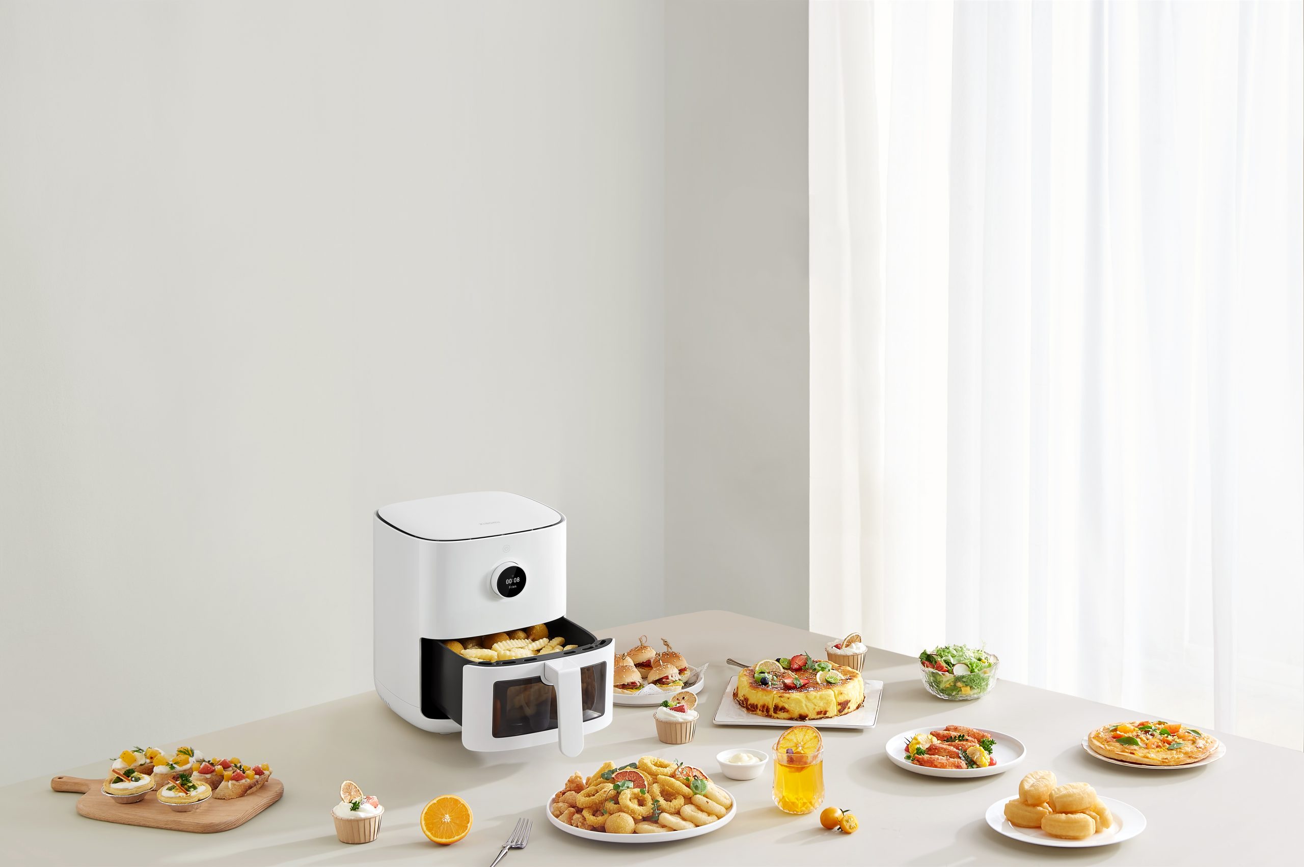 https://buro247.rs/wp-content/uploads/2023/08/Xiaomi20Air20Fryer-1-scaled.jpg