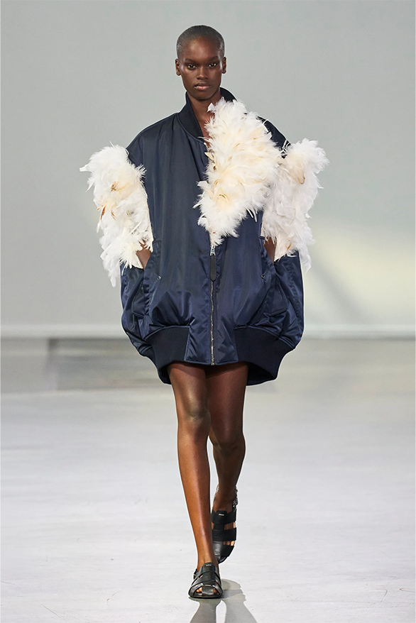 jw anderson spring summer 2024 menswear womenswear london fashion week runway 16