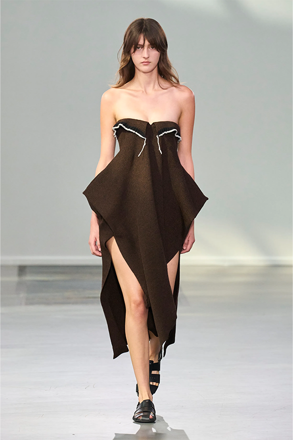 jw anderson spring summer 2024 menswear womenswear london fashion week runway 30