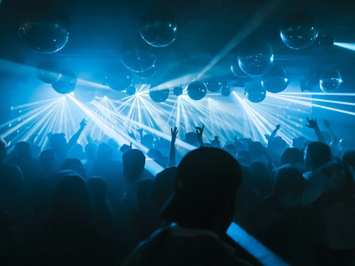 kajetan sumila UV3GmG HEqI unsplash