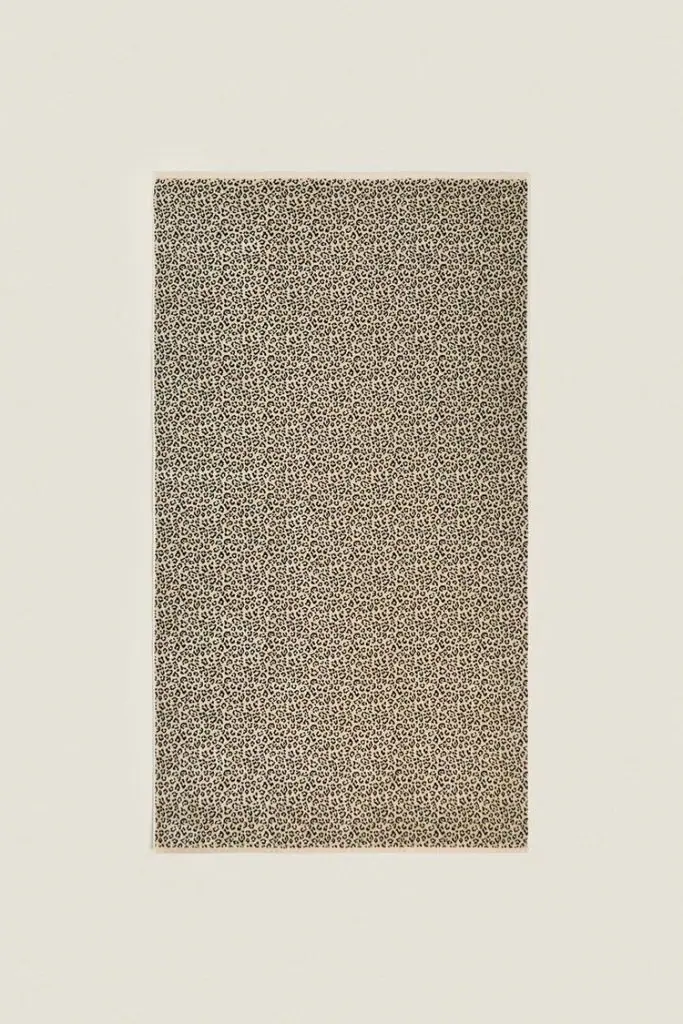 45588013099 e1