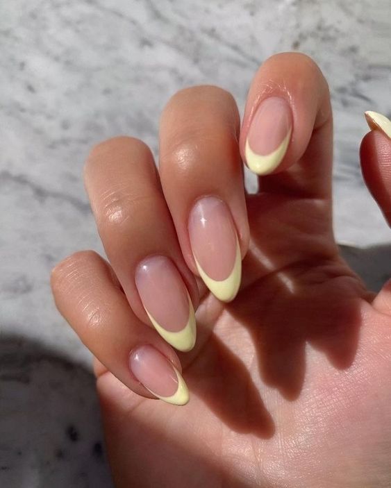 butter yellow nails