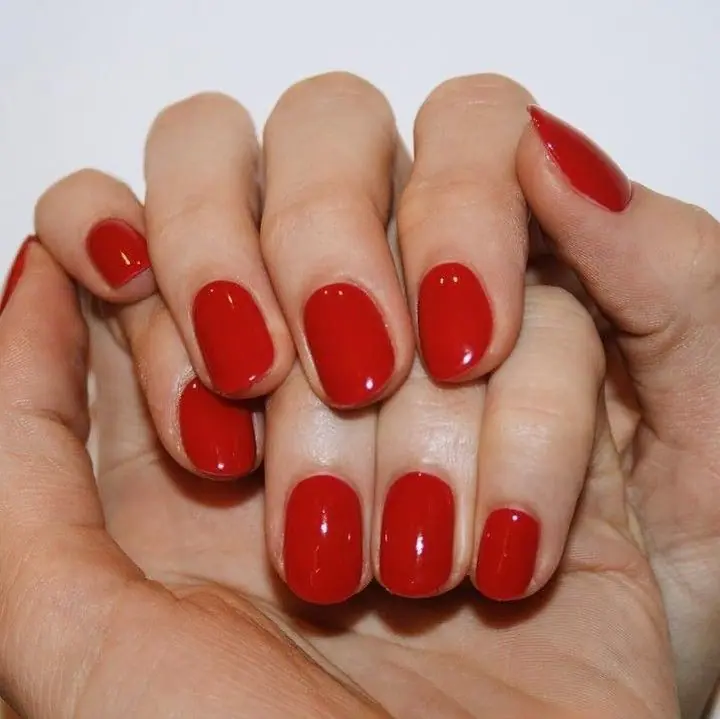Crveni nokti su apsolutni trend ovog proleća 9 60a0741dac010318514377c8b1bbf0e8
