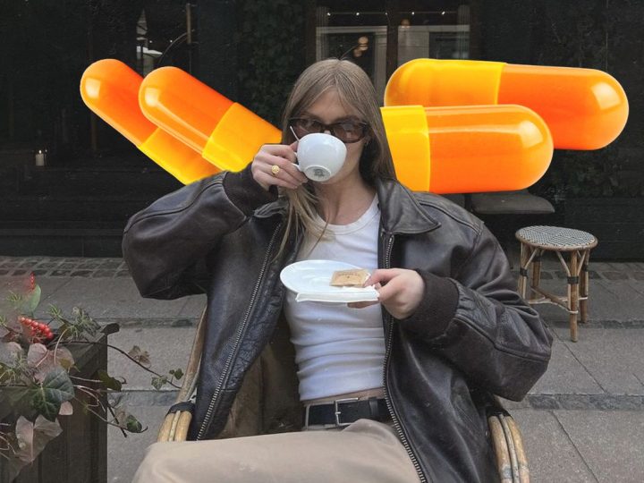 1566