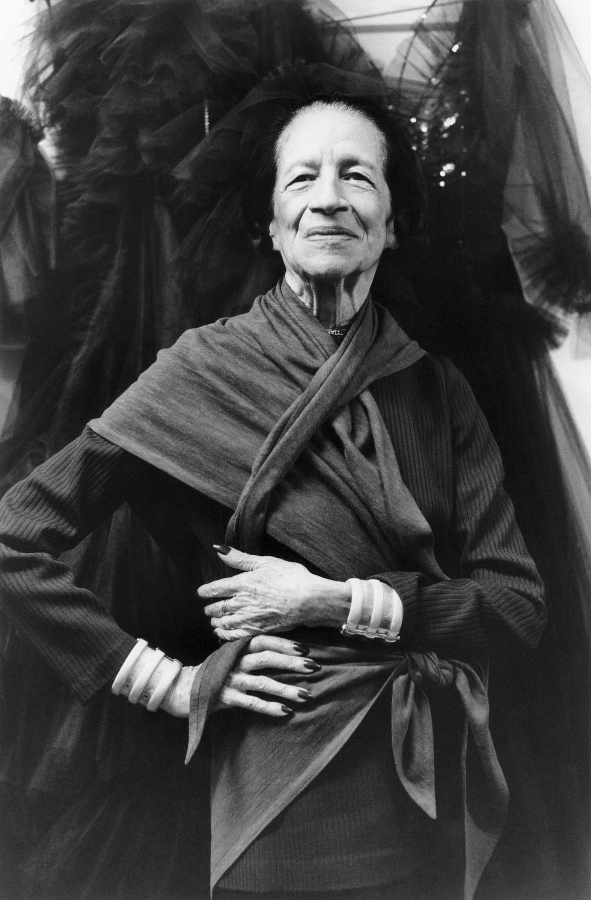 Izložba fotografija Alice Springs otkriva najveću nepoznatu priču mode 8 3 Alice Springs Diana Vreeland Paris 1984 © Helmut Newton Foundation