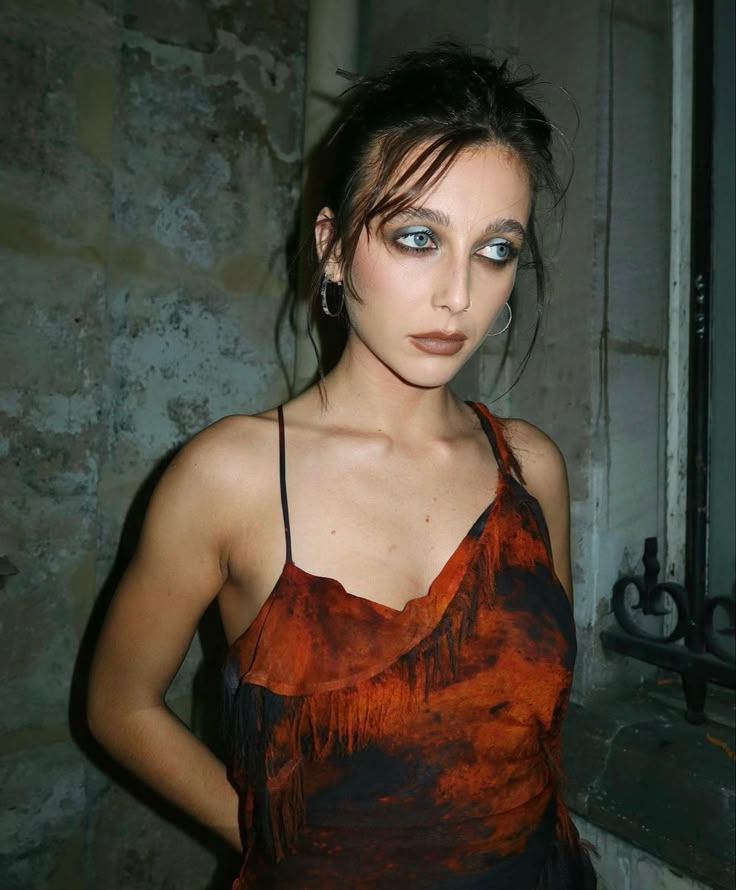 Trend alert: Hladni tonovi ruževa se vraćaju baš ovog leta 9 3b6c6b9e8253d412357af081d3bfe31b