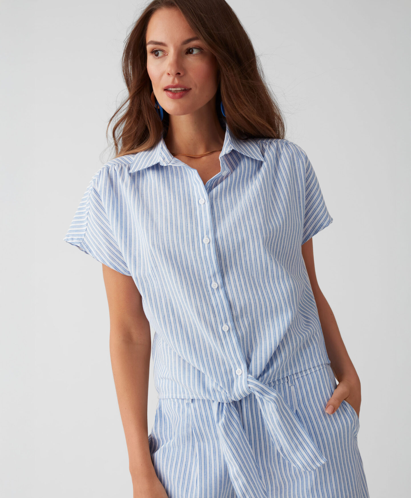 Sedam autfita koje ćemo nositi čim počnu vrućine 8 618723 P28 Ladieswear 120325 MJ 33031 1440x1744 1