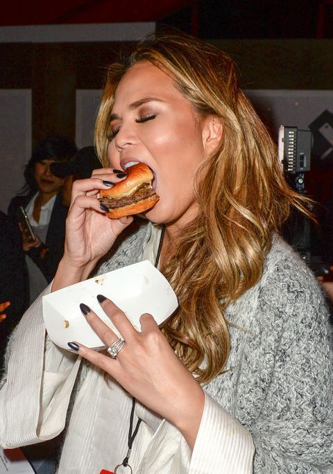 Kako da napravite savršen burger kod kuće? 7 burger