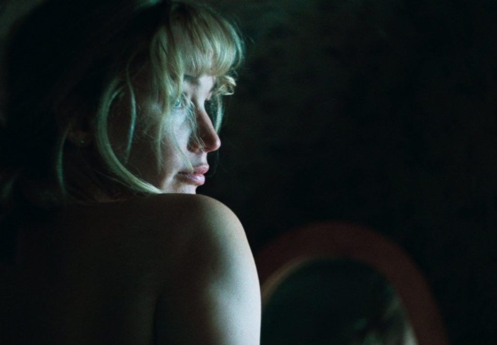 Odgledali smo film “Die, My Love”: Najbolja uloga Jennifer Lawrence do sada! 9 Screenshot 2025 05 18 at 14 41 16 Die My Love 2025