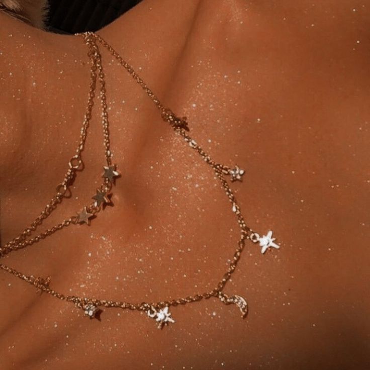 Body Glitter jedan od vodećih letnjih trendova, mi vičemo NE 10 f3ed5599a353b0754cb945ea17fb4d31