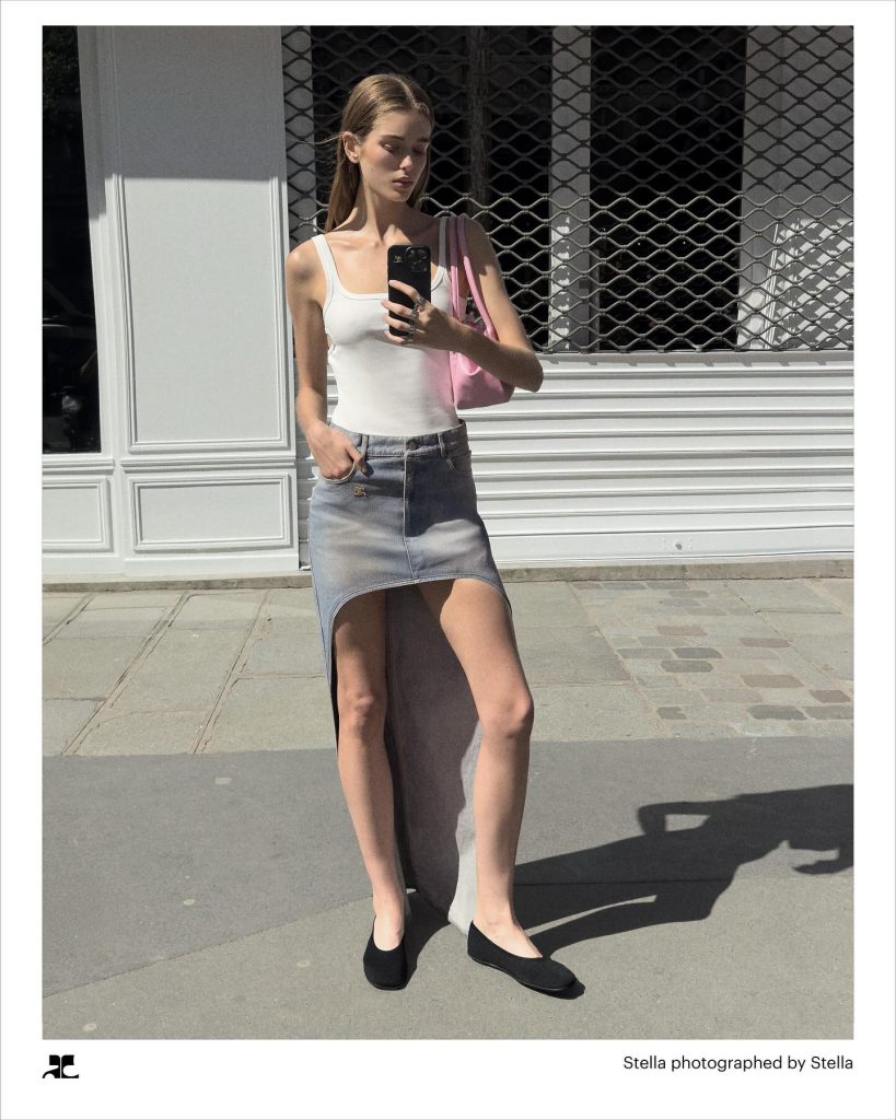 Selfi nije prevaziđen kada je deo genijalne Courrèges kampanje 13 image 2724598