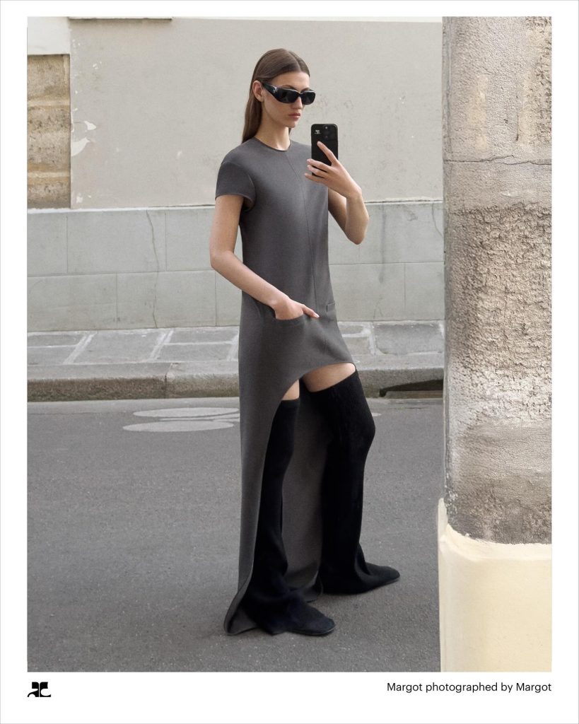 Selfi nije prevaziđen kada je deo genijalne Courrèges kampanje 14 image 2808032