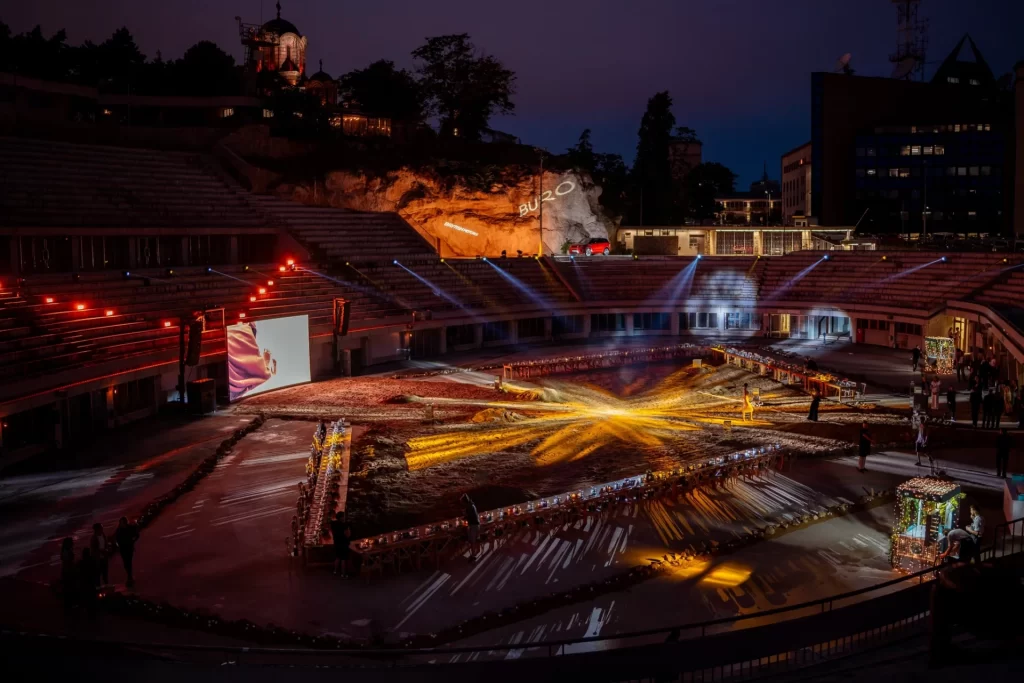 Prestižna nagrada za BURO. spektakl na Tašmajdanu 4 image c3ba82f5 d26a 4fa1 96ac 0a4a8f906a42