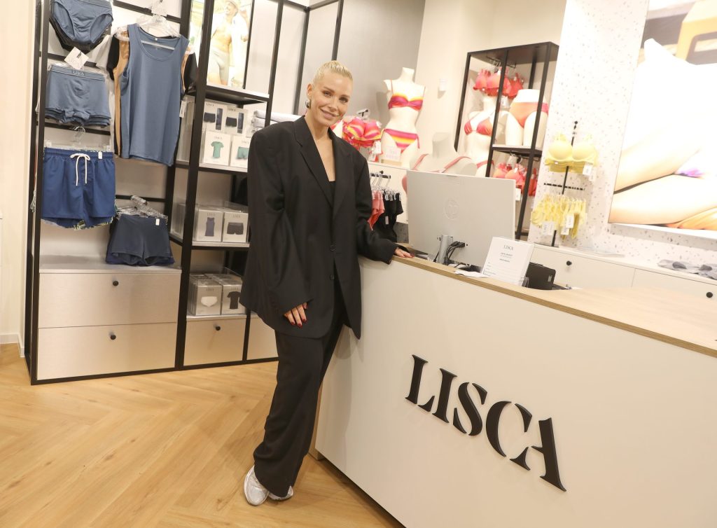 Lisca stigla u Zmaj Jovinu, uz ekskluzivan event sa Kristinom Bekvalac 7 lisca novi sad 07.05.2025 47
