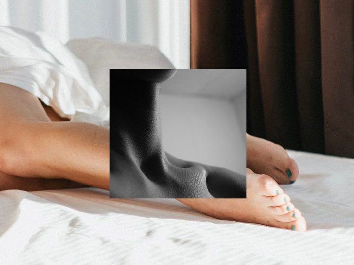 1653