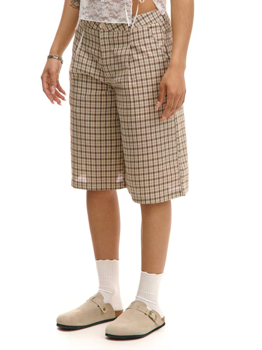 Leto udobnosti: 10 modela bermuda do 4.000 RSD 28 273CU 80M 002 1 1008814 4