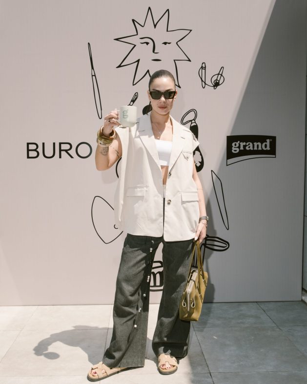 Buro X Grand44