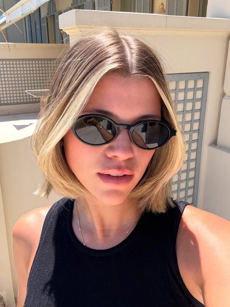 Hello Bob cut! Evo kako ga nosi Sofia Richie Grainge 7 Richie