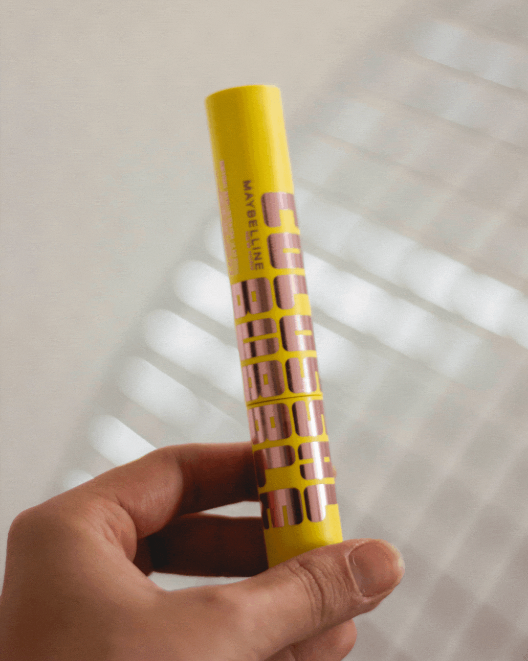 Volumen je najveći beauty trend leta - znamo kako da ga postignete 4 MAYBELLINE