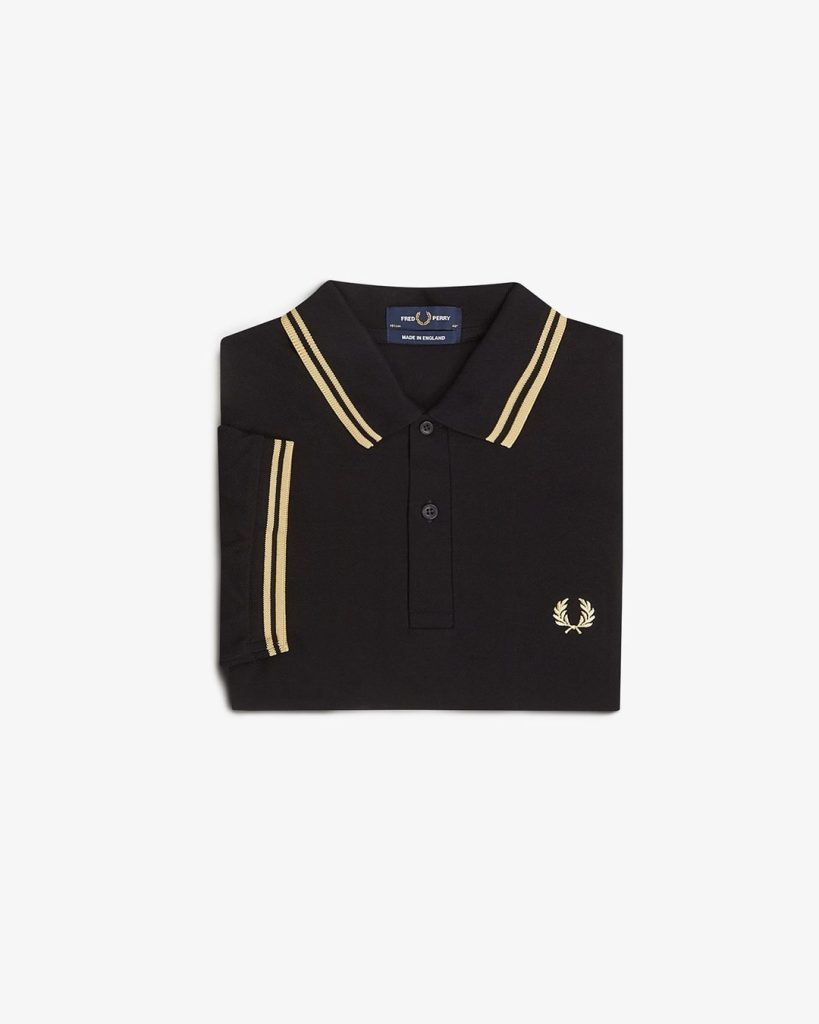 Modni delikates: kako je polo majica postala fashion institucija? 6 The Fred Perry Shirt in Black Champagne Champagne. Theres no competition. FredPerry FredPerryShirt MatchFit copy