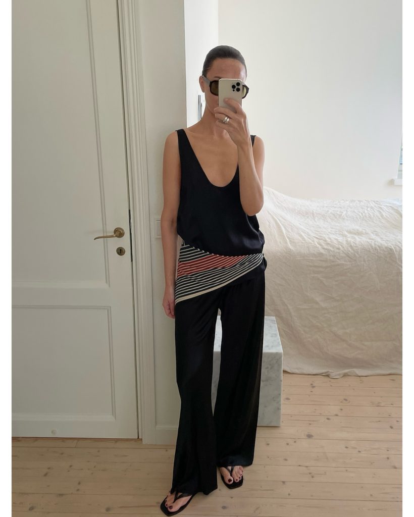 Počelo je leto - pozdravljamo ga sa 10 odevnih kombinacija 12 image 3322077 1