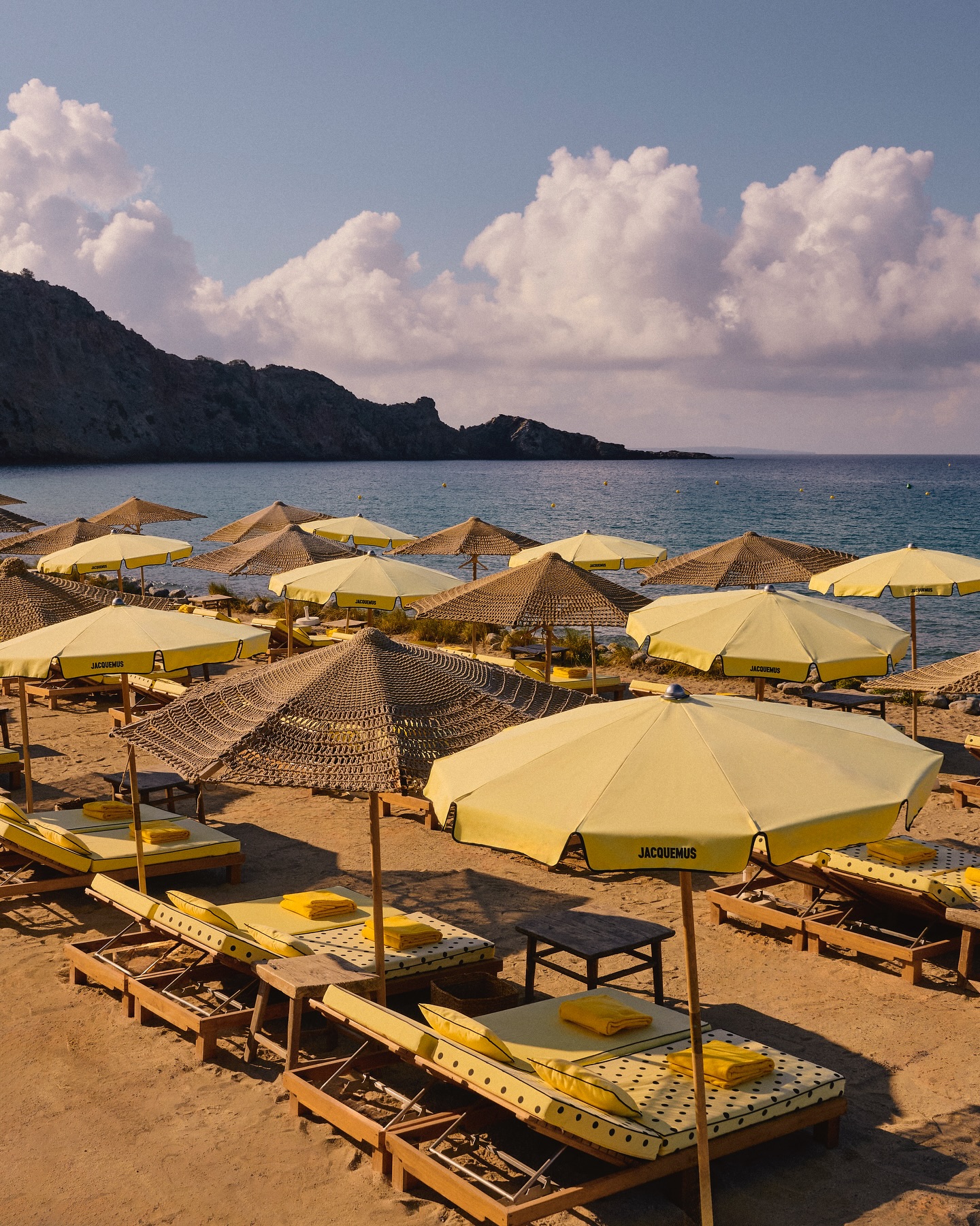 Najlepši plažni klubovi koje su modne kuće uredile ovog leta 7 image 8933611