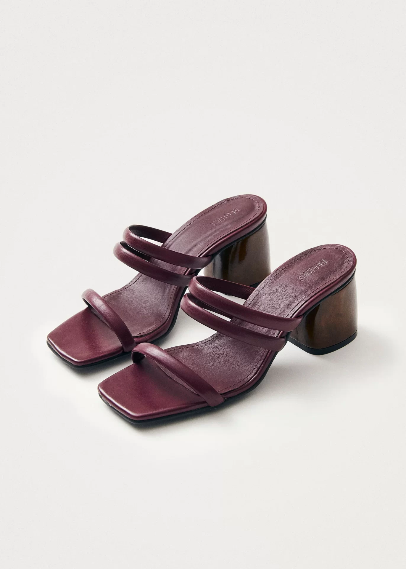 Zaljubili smo se u nove ALOHAS patike - ali i ovih 7 trendi modela cipela 13 indiana bare burgundy leather sandals 2