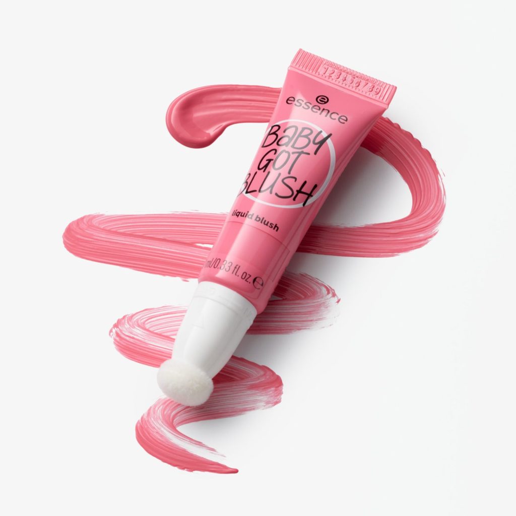 essence Ultra Europe: Kad "MAKE BEAUTY LOUD" postane najglasniji hit festivala 17 4059729447357 essence BABY GOT BLUSH liquid blush 10 2