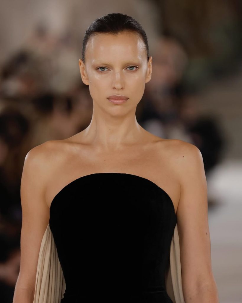 Reverse makeup je trik koji će promeniti vaš ten 8 da 4