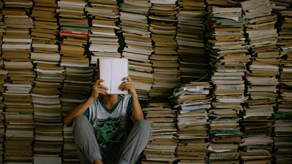 KAD KNJIGE PROGOVORE: Da li si bibliobibul ili bookarazzi? 7 pexels ian panelo 5009082