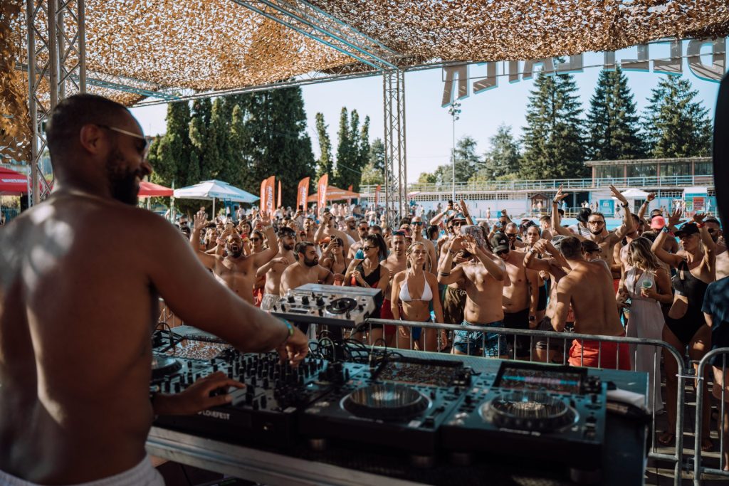 Love Above All: Lovefest 2025. donosi najraznovrsniji lineup i proslavlja punoletstvo 11 Beefeater H2O Stage Aleksandra Pesic photo