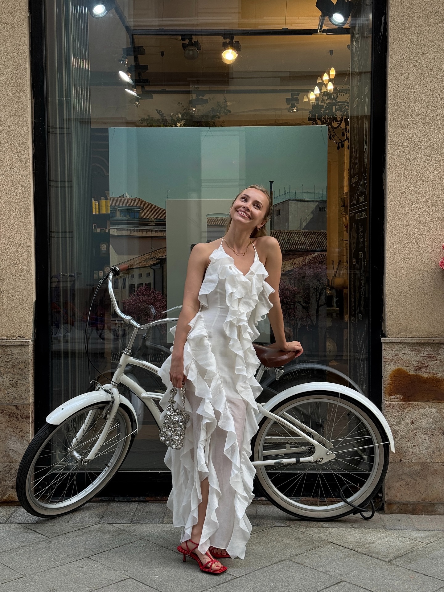 Midsummer: 10 inspirativnih autfita za leto u zenitu 22 image 619779