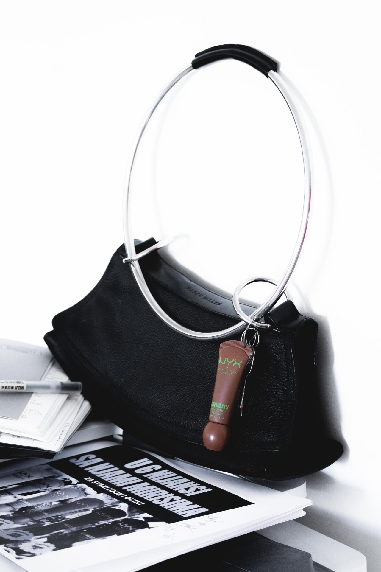 BURO NYX BAG CHARMS 20