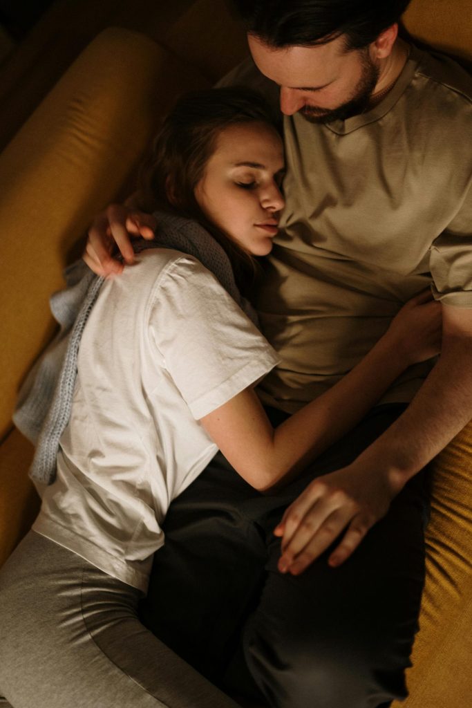 Ovo su pokazatelji da postoji privlačnost sa obe strane 8 pexels cottonbro 4009368