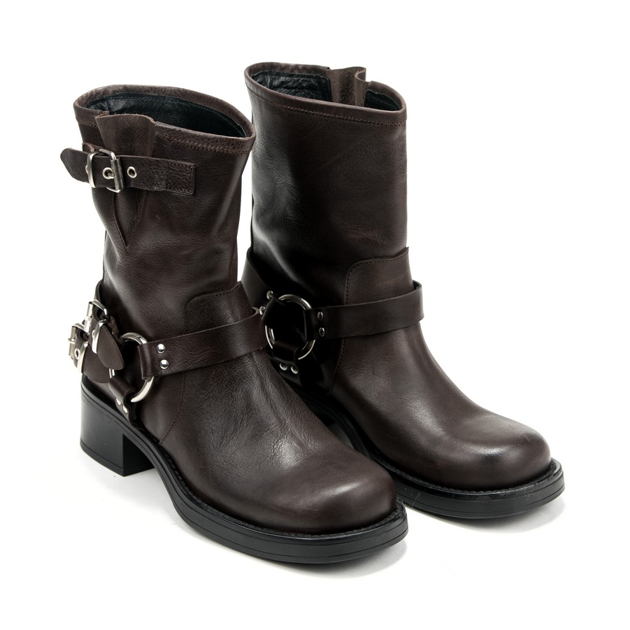 Imamo listu: Najlepše ravne kožne čizme u braon boji 13 14696 silko bio01 tdm 2