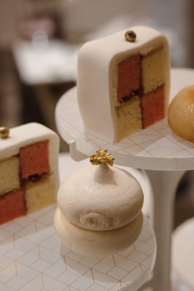 BURO. na popodnevnom čaju u hotelu St. Regis: Kad se uživanje pretvori u ritual 33 DSC 8128