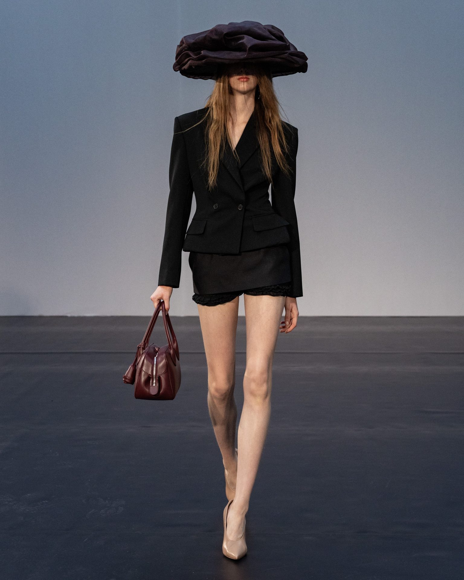 The Studio: Magda Butrym je u Pariz donela slovensku lepotu 9 Magda Butrym LOOKS 4 5 01
