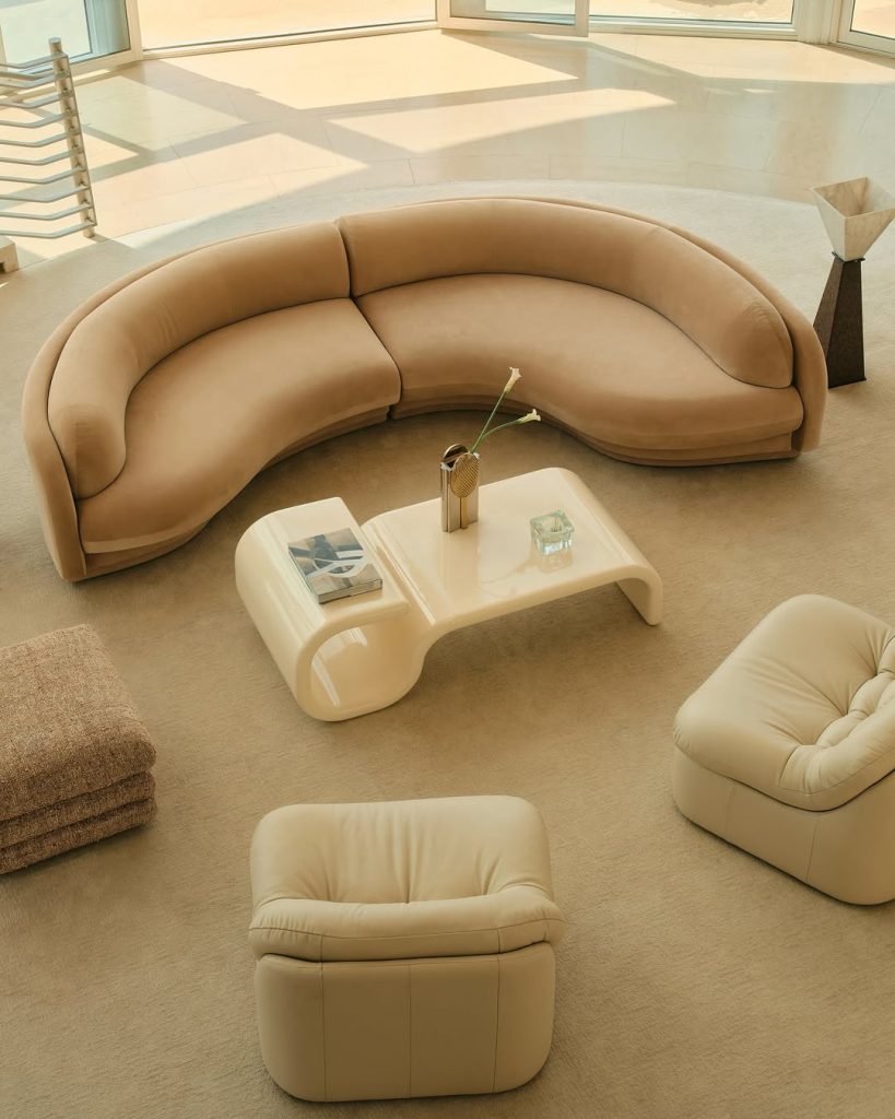 The Poet sofa by Ellison Studios created in collaboration with Tiffany Howell of Night Palm. Se1