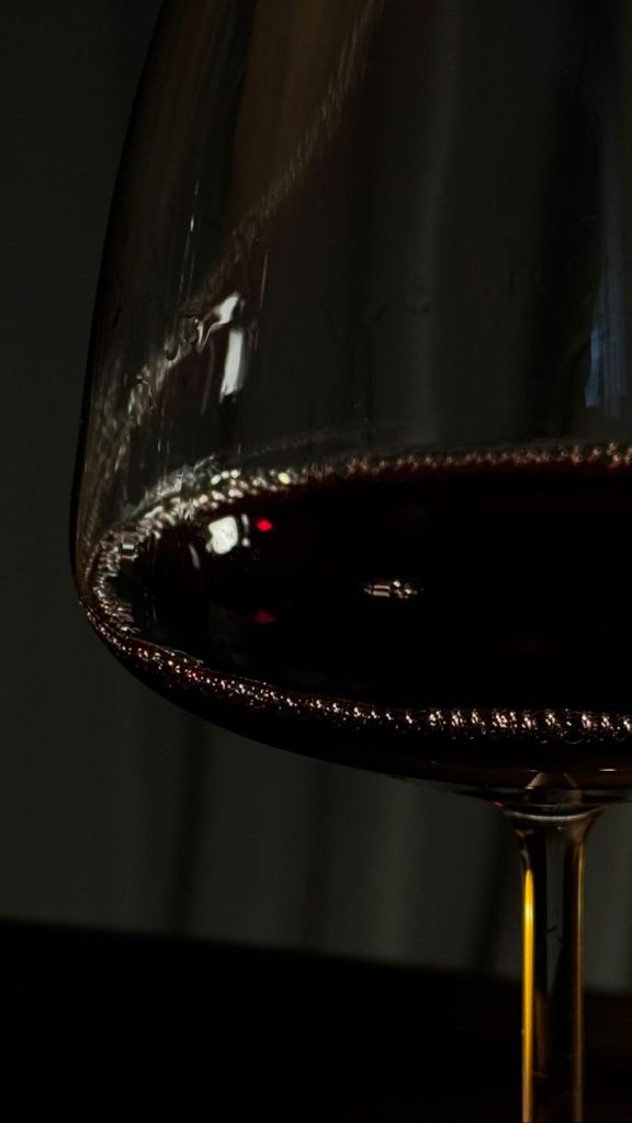 Crveno vino i sladoled od vanile neočekivani duo koji osvaja 9 abb6b67d65f41957fad2abb22515f8a2