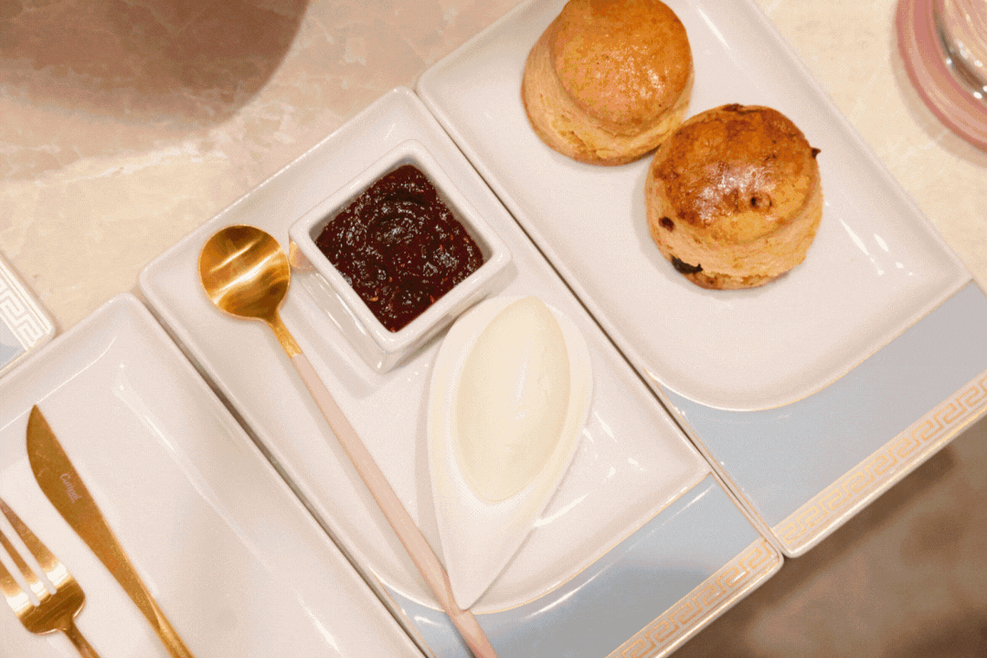 BURO. na popodnevnom čaju u hotelu St. Regis: Kad se uživanje pretvori u ritual 2 čaj