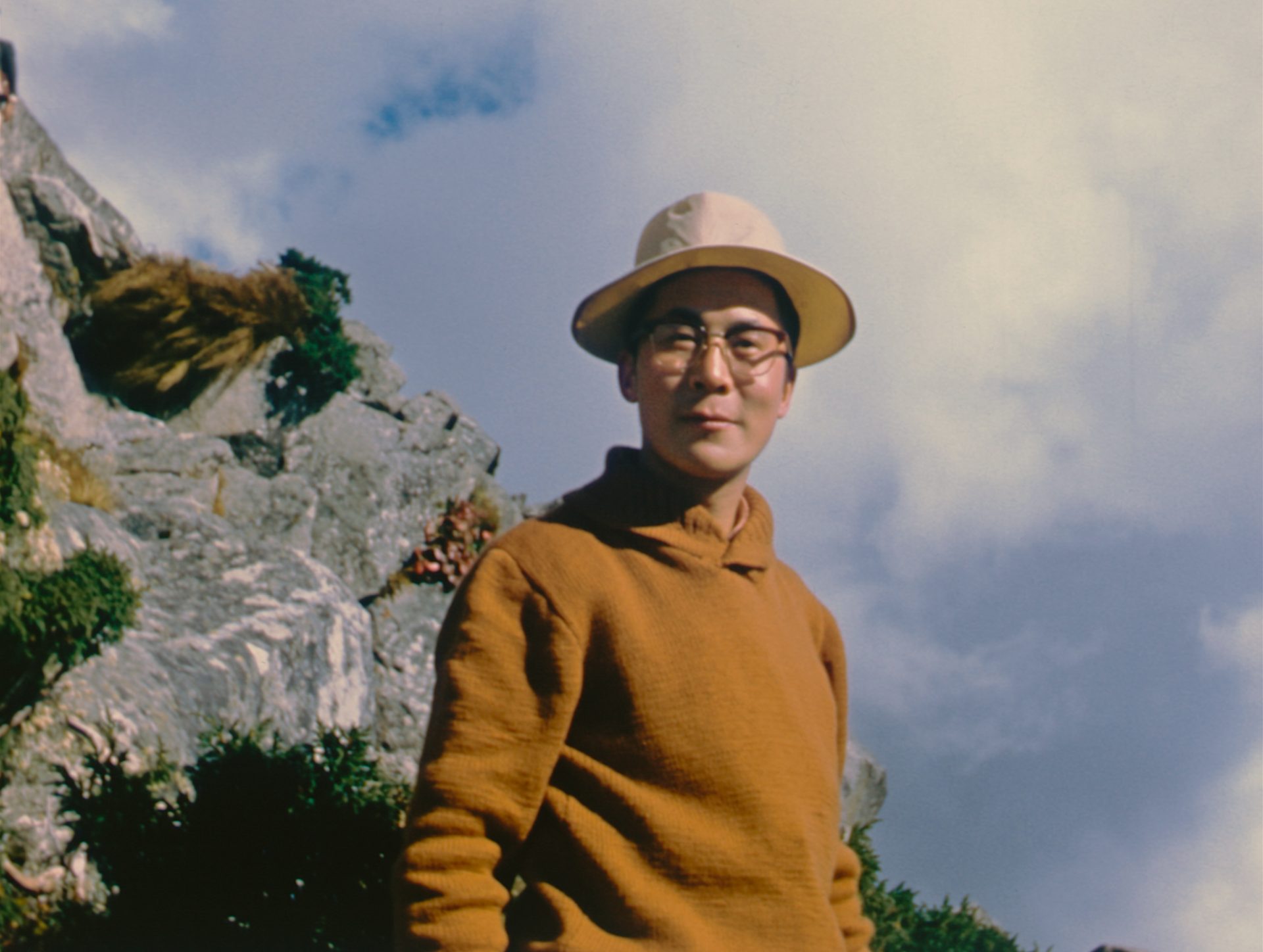 05 WISDOM OF HAPPINESS DALAI LAMA Young Copyright Das Kollektiv GmbH