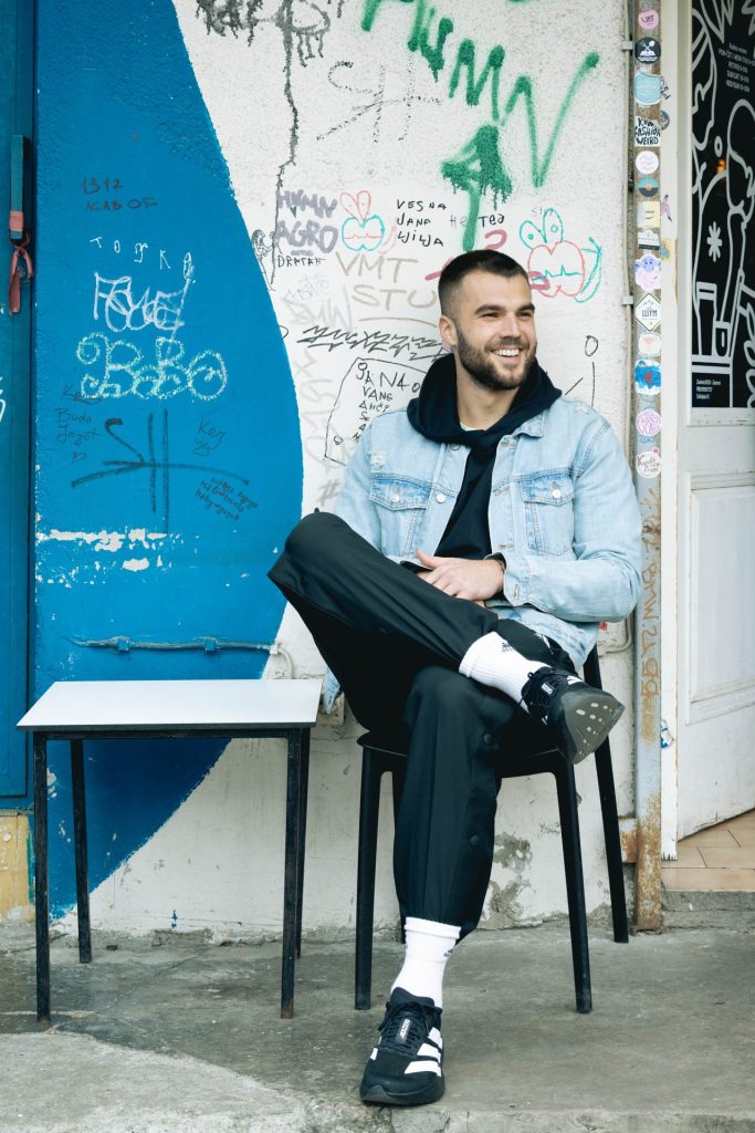 BURO Matija Novkovic 24