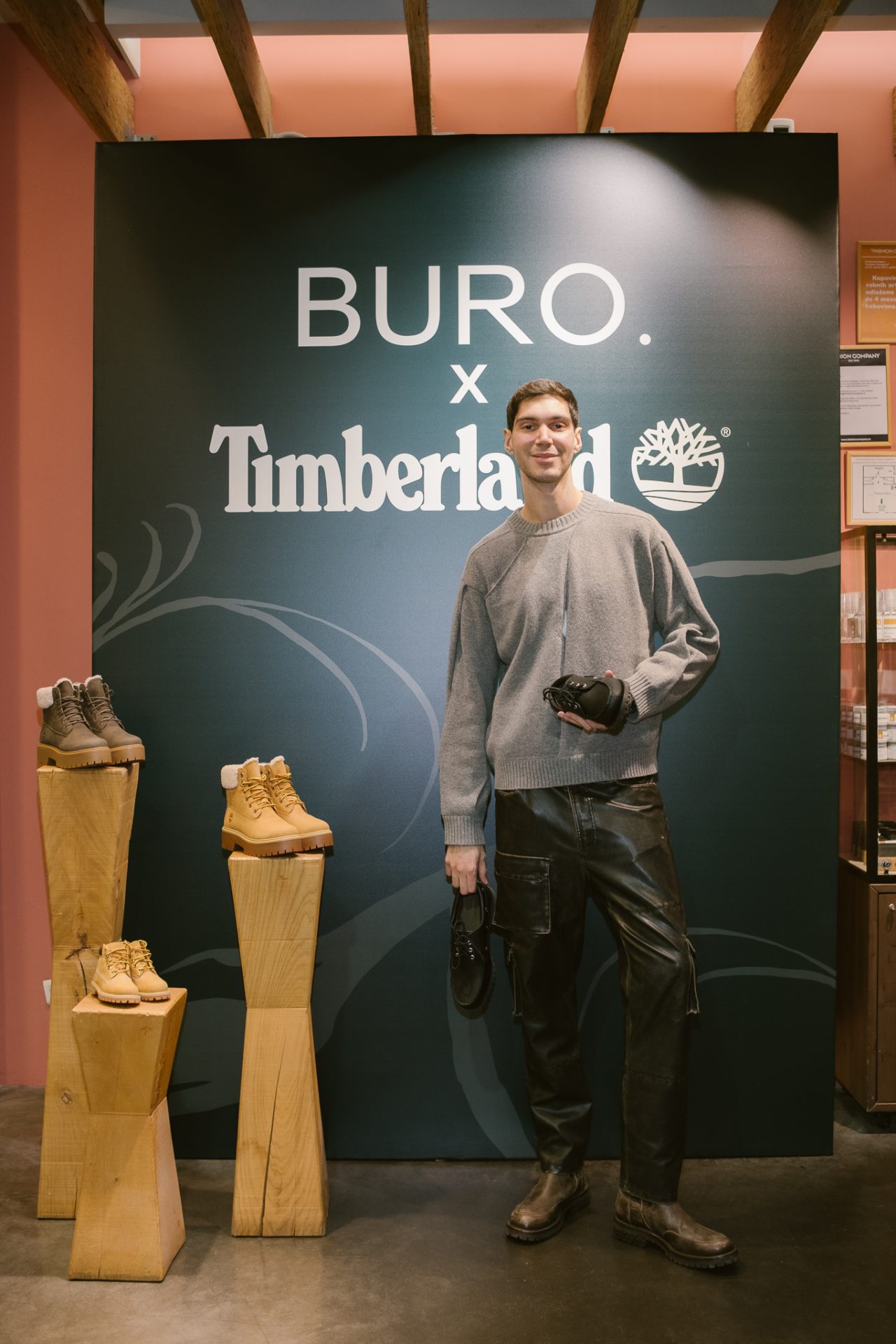 BuroxTimberland web 102