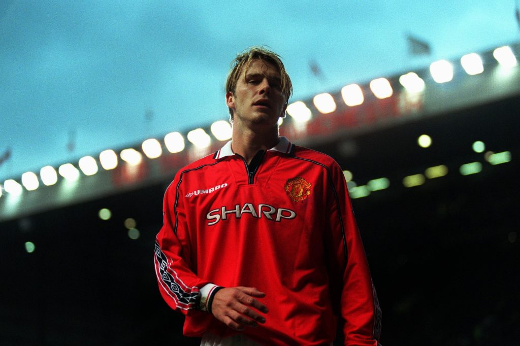 Sir David Beckham: put od fudbalskog terena do viteza muškog stila! 4 David Beckham Manchester United 1